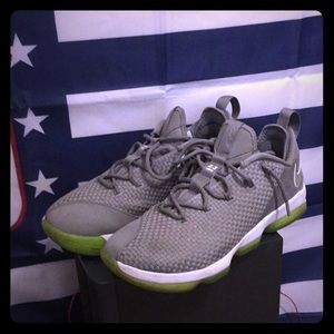 LeBron nike Zoom grey with green bottom size 10.5